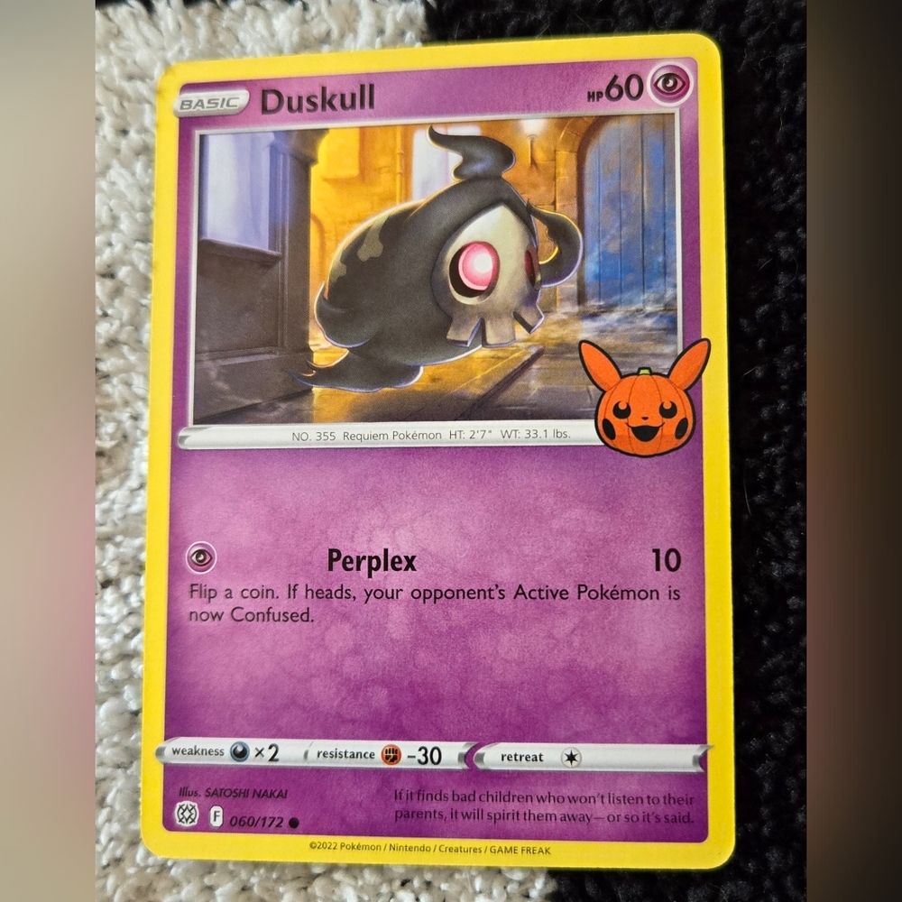 HOLO Duskull Pokemon Halloween 2021 card